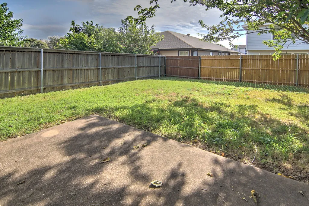 5206 Mountain Spring Trail Fort Worth TX 76123