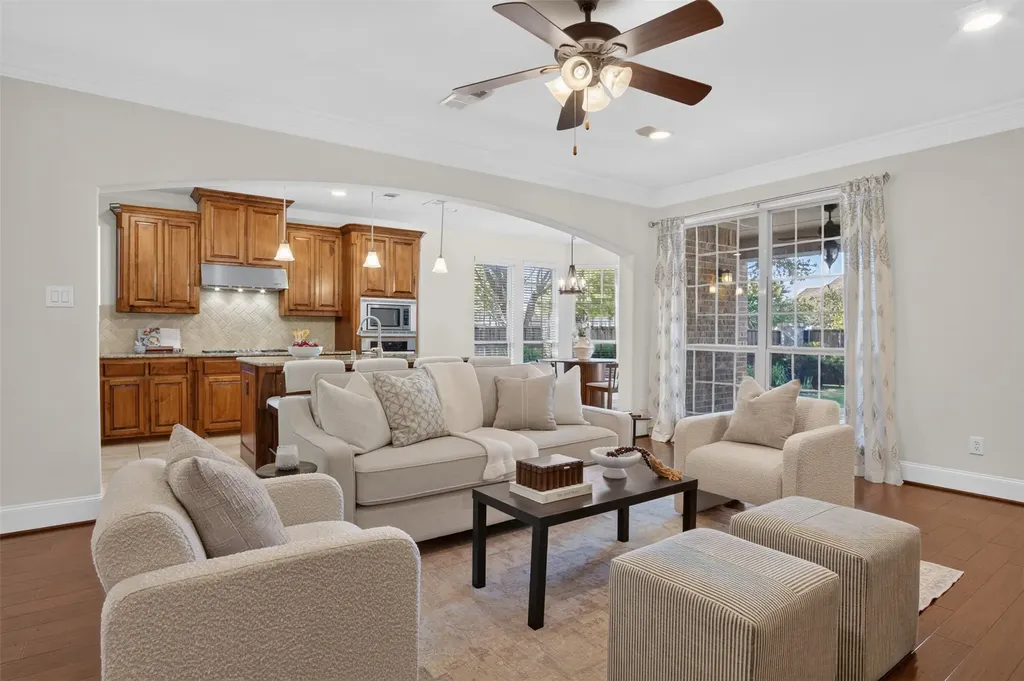 842 Sun Meadow Road Allen TX 75013