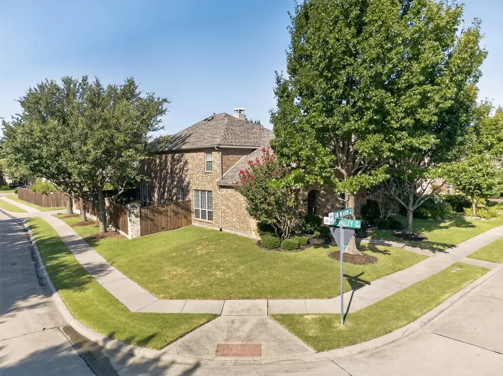 842 Sun Meadow Road Allen TX 75013
