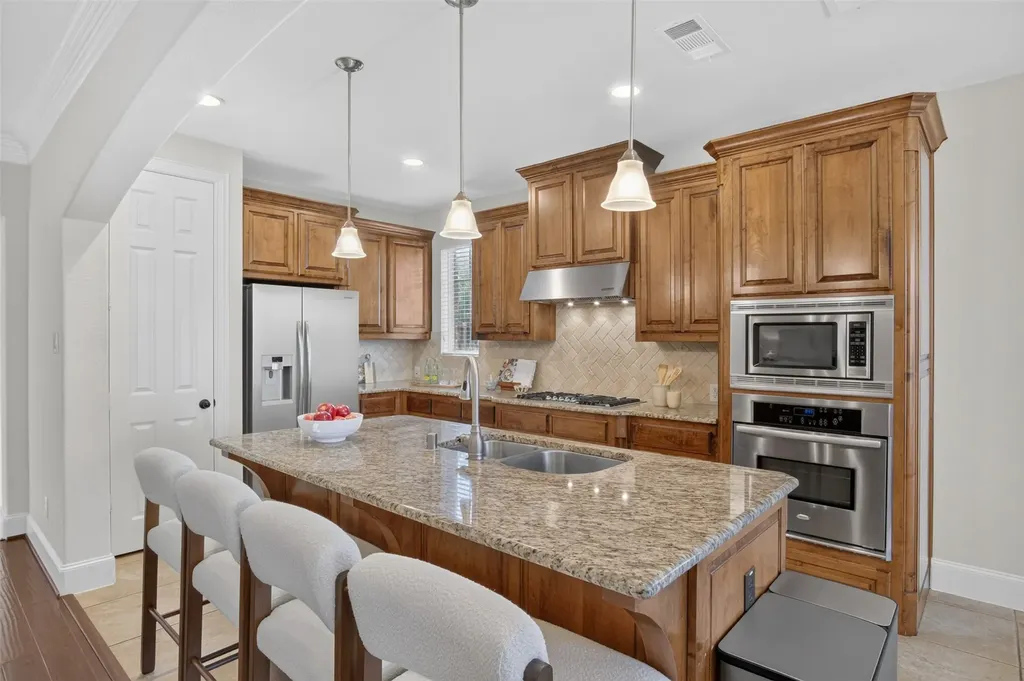 842 Sun Meadow Road Allen TX 75013