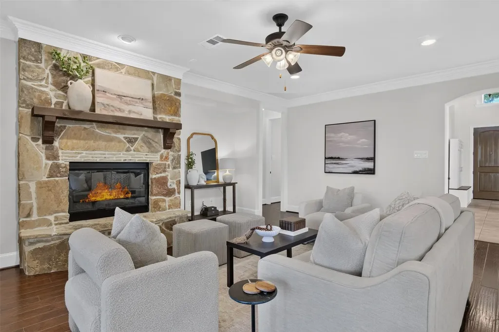 842 Sun Meadow Road Allen TX 75013