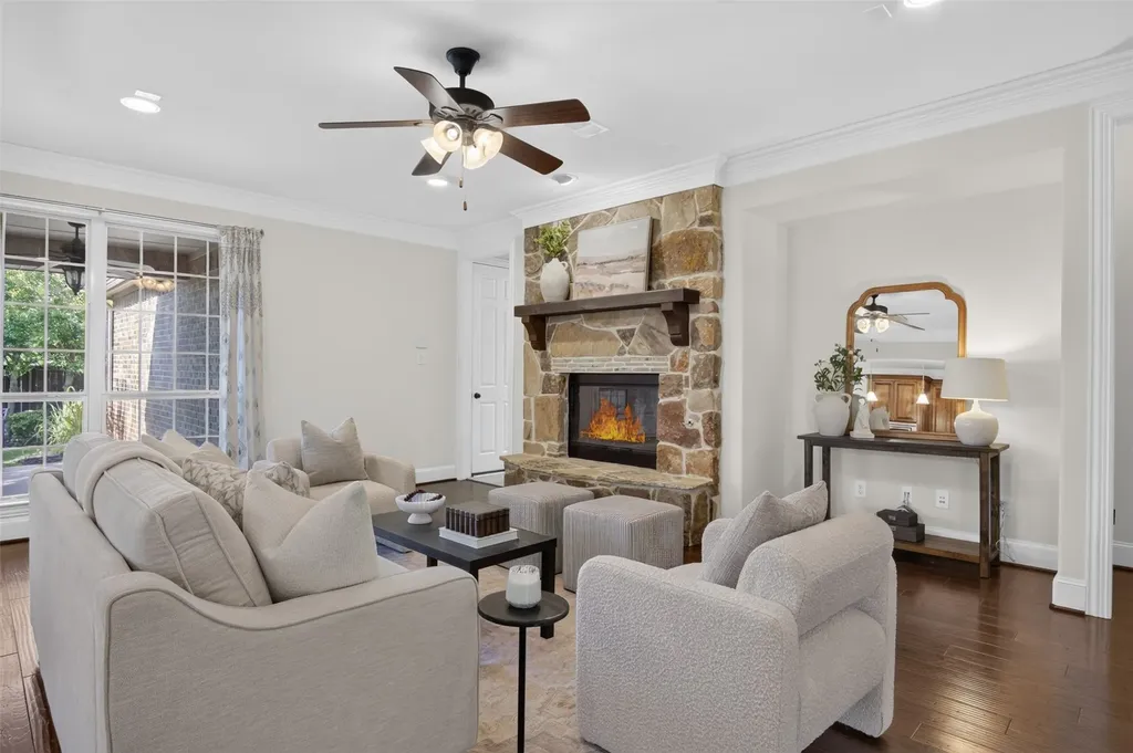 842 Sun Meadow Road Allen TX 75013
