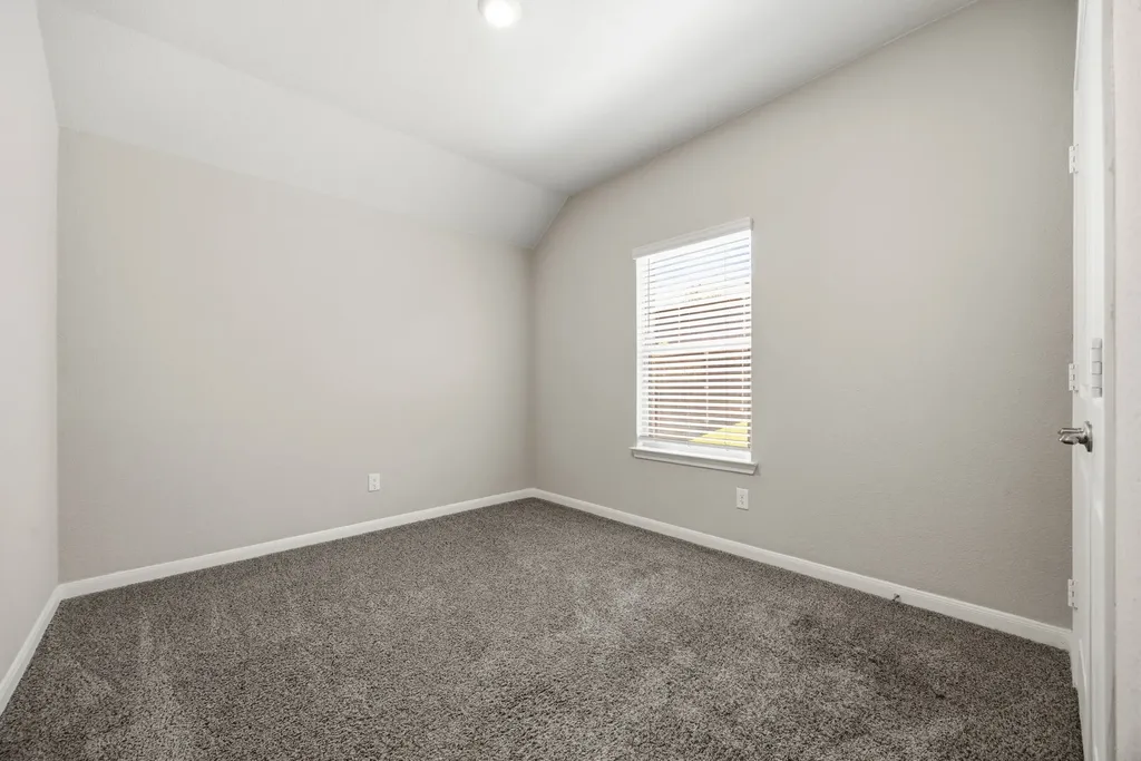 3921 Oak Creek Circle Denison TX 75020