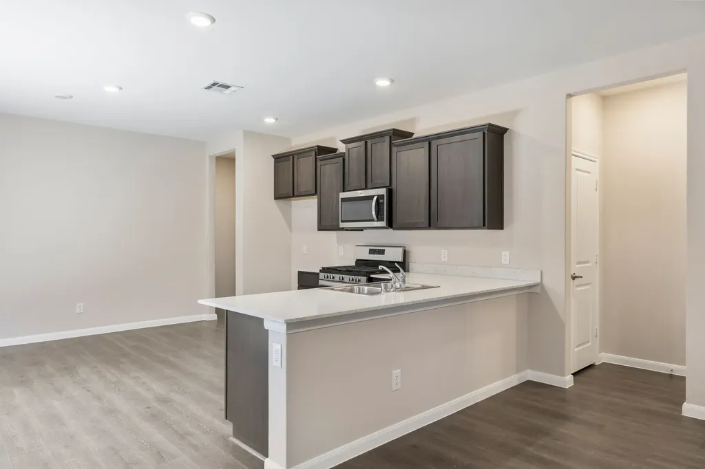 3921 Oak Creek Circle Denison TX 75020