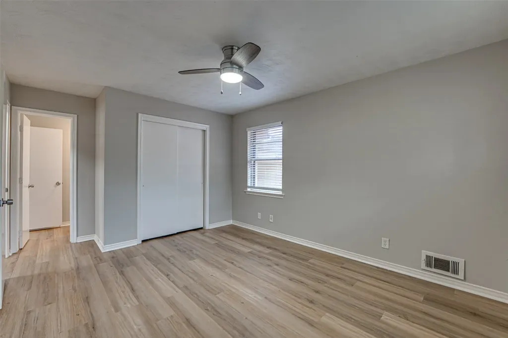 825 Branch Drive Garland TX 75041