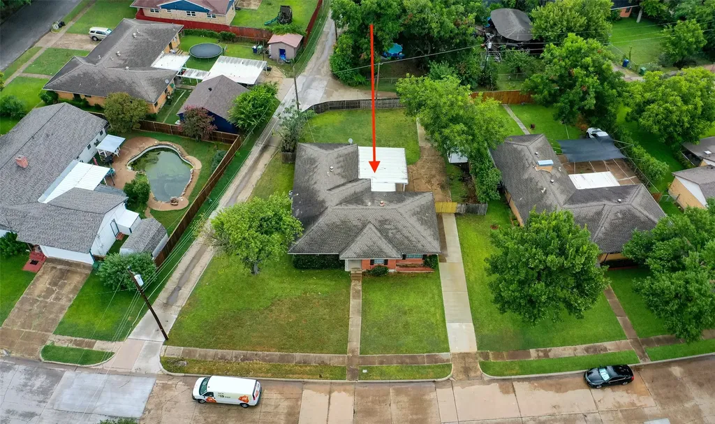 825 Branch Drive Garland TX 75041