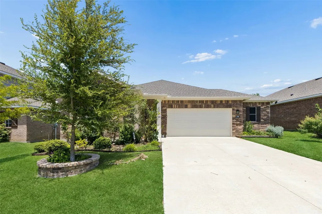 409 Stone Creek Boulevard Glenn Heights TX 75154