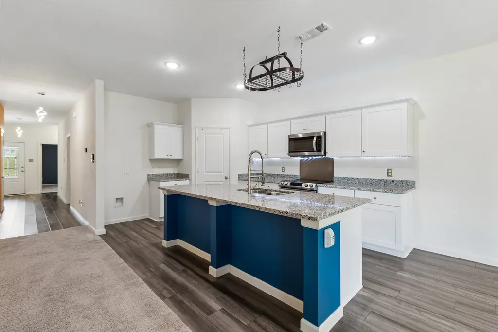 409 Stone Creek Boulevard Glenn Heights TX 75154