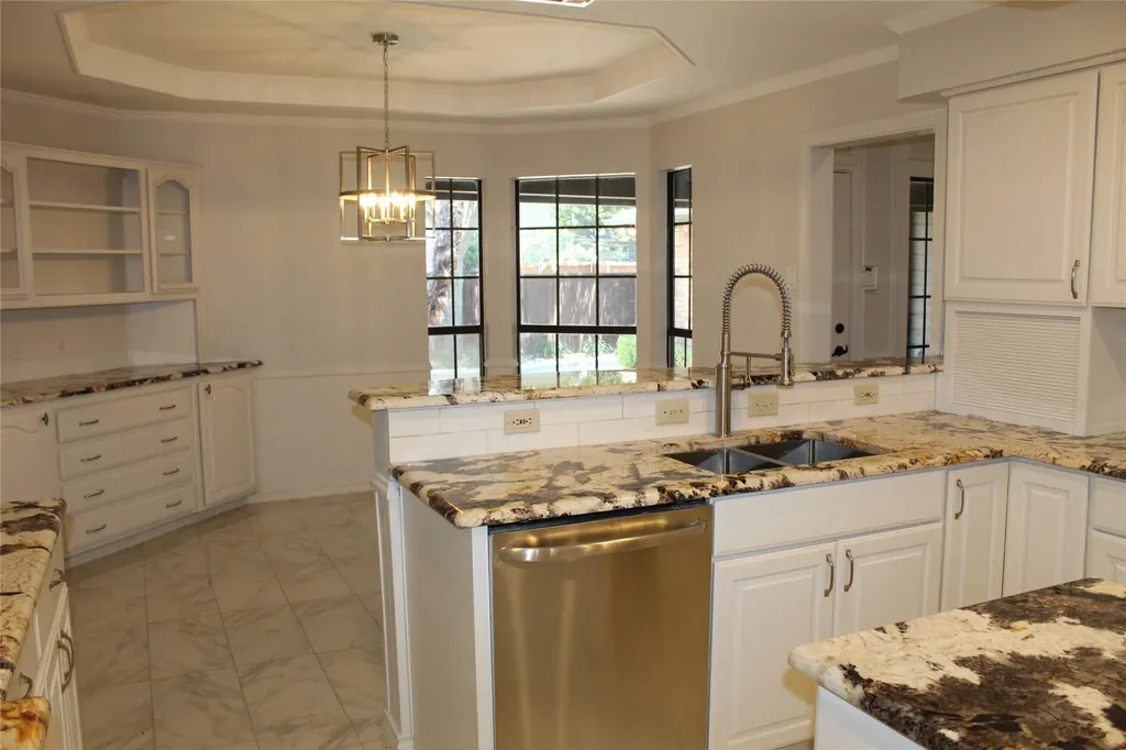 5709 Buffridge Trail Dallas TX 75252