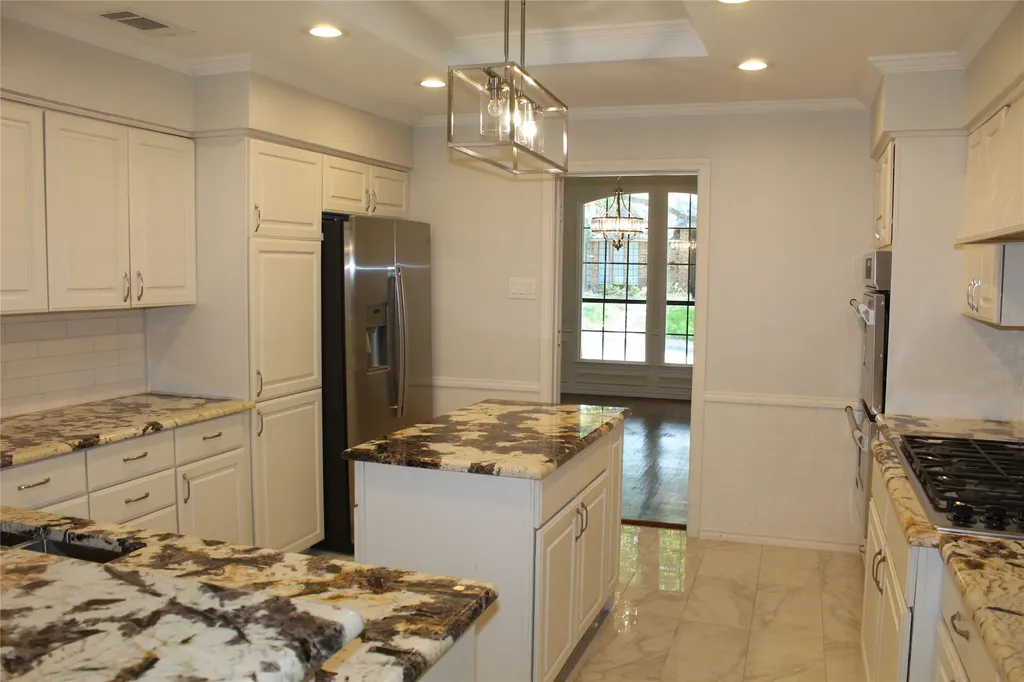 5709 Buffridge Trail Dallas TX 75252