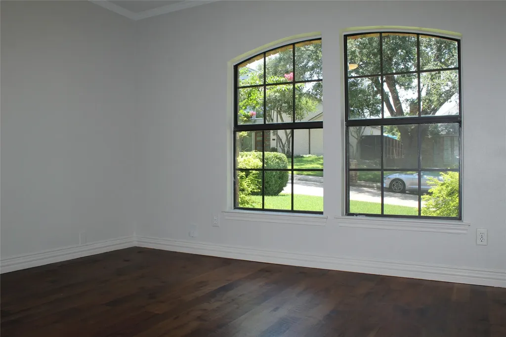 5709 Buffridge Trail Dallas TX 75252