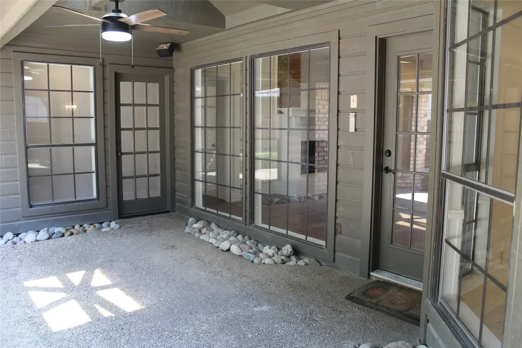 5709 Buffridge Trail Dallas TX 75252