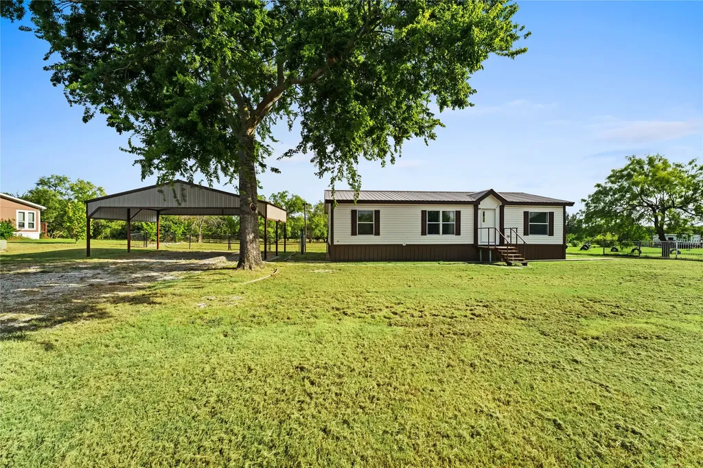 3634 County Road 2621 Caddo Mills TX 75135