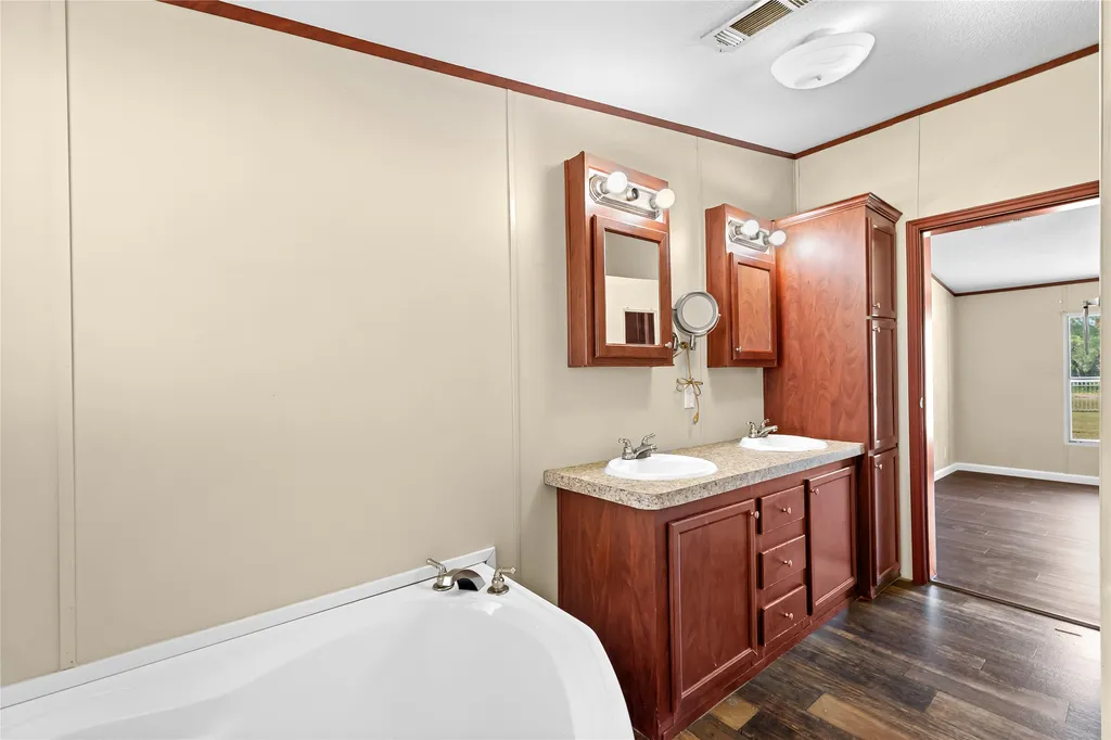 3634 County Road 2621 Caddo Mills TX 75135