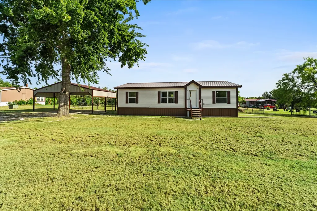 3634 County Road 2621 Caddo Mills TX 75135