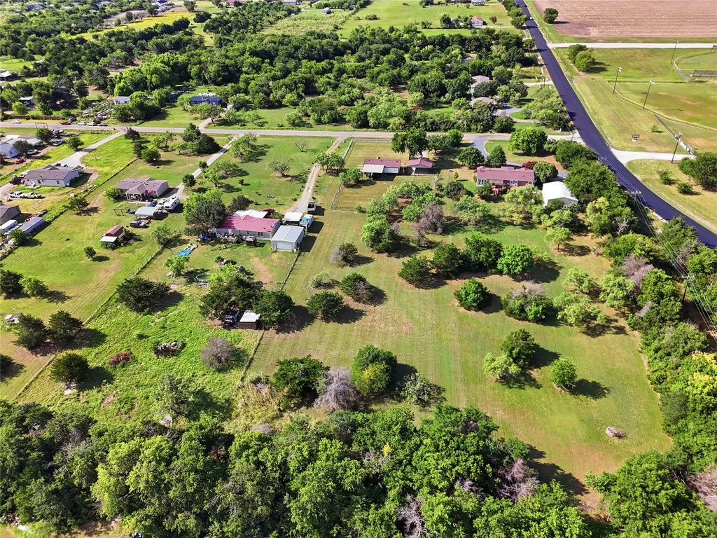 3634 County Road 2621 Caddo Mills TX 75135