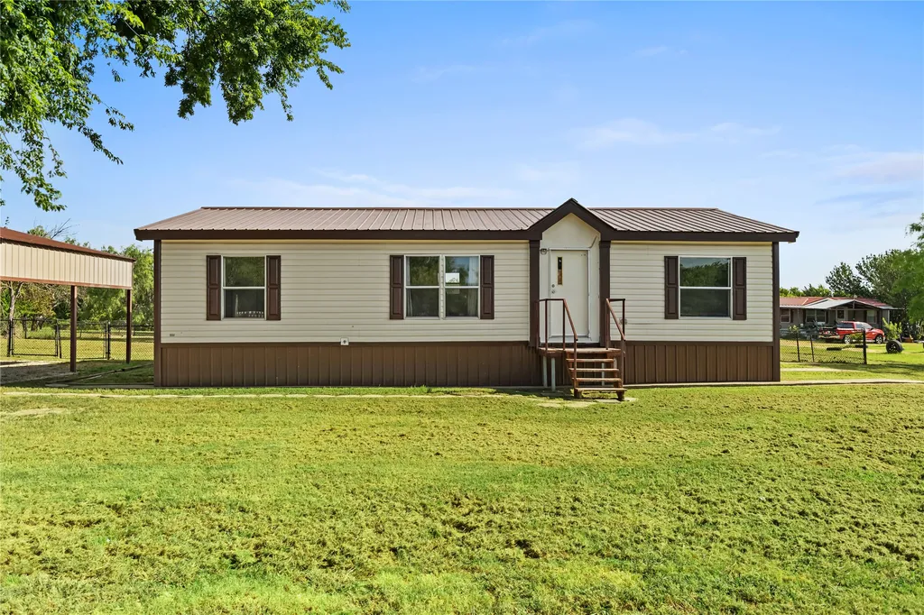 3634 County Road 2621 Caddo Mills TX 75135