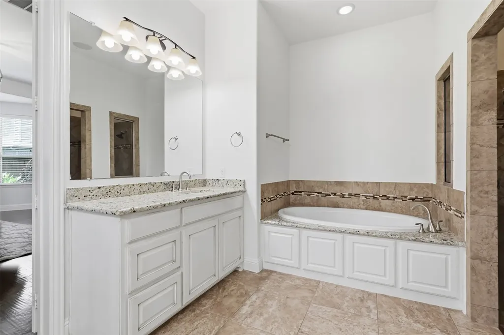 4625 Maverick Way Carrollton TX 75010