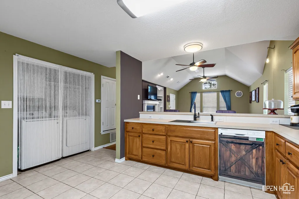 6015 Oakmonnt Drive Wichita Falls TX 76310