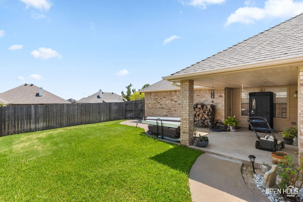 6015 Oakmonnt Drive Wichita Falls TX 76310