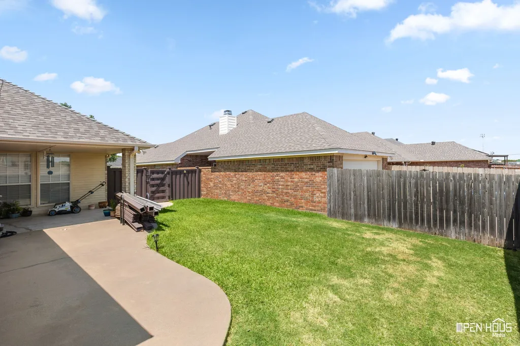 6015 Oakmonnt Drive Wichita Falls TX 76310