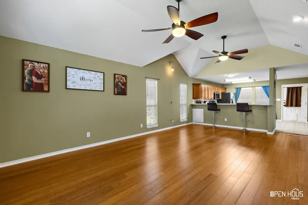 6015 Oakmonnt Drive Wichita Falls TX 76310