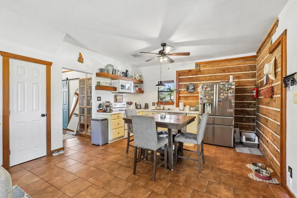 194 County Road 3825 Bridgeport TX 76426