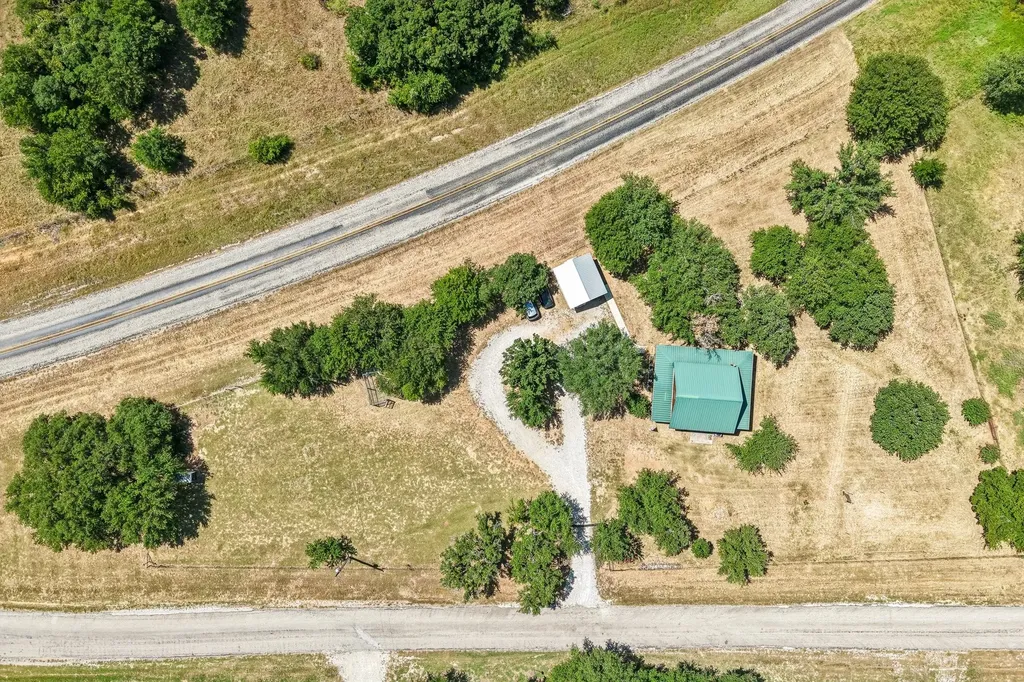194 County Road 3825 Bridgeport TX 76426