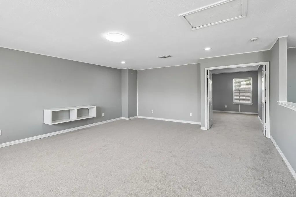 503 Angela Lane Euless TX 76039
