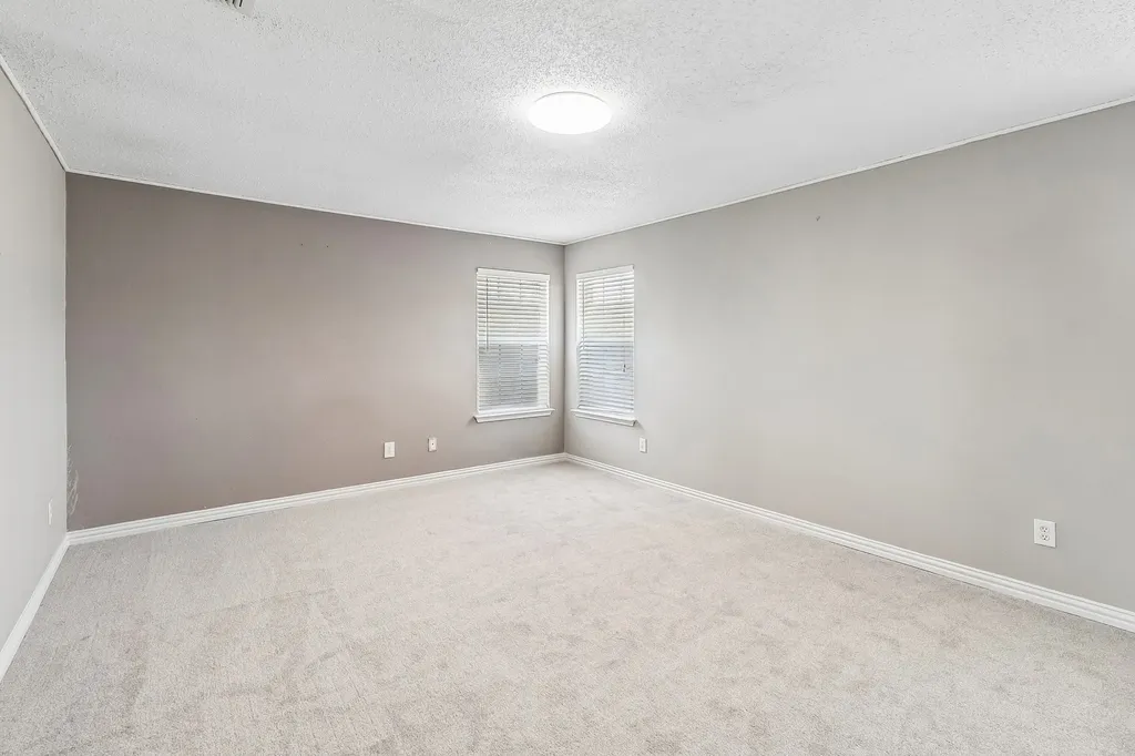 503 Angela Lane Euless TX 76039