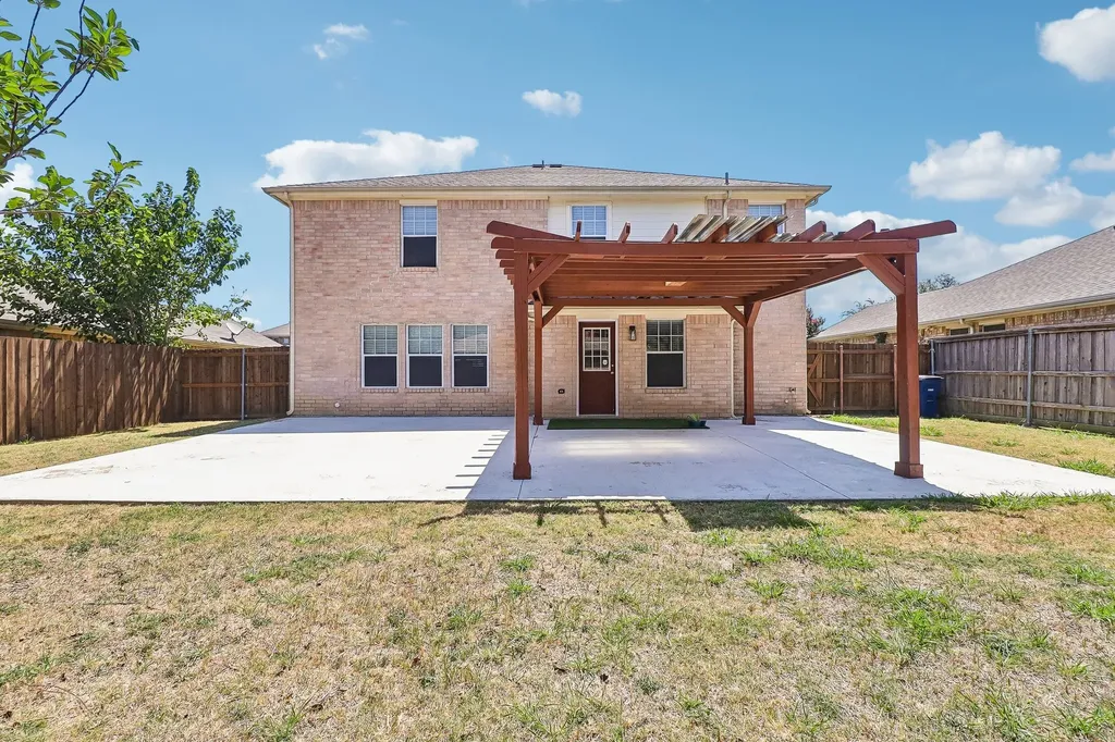 503 Angela Lane Euless TX 76039