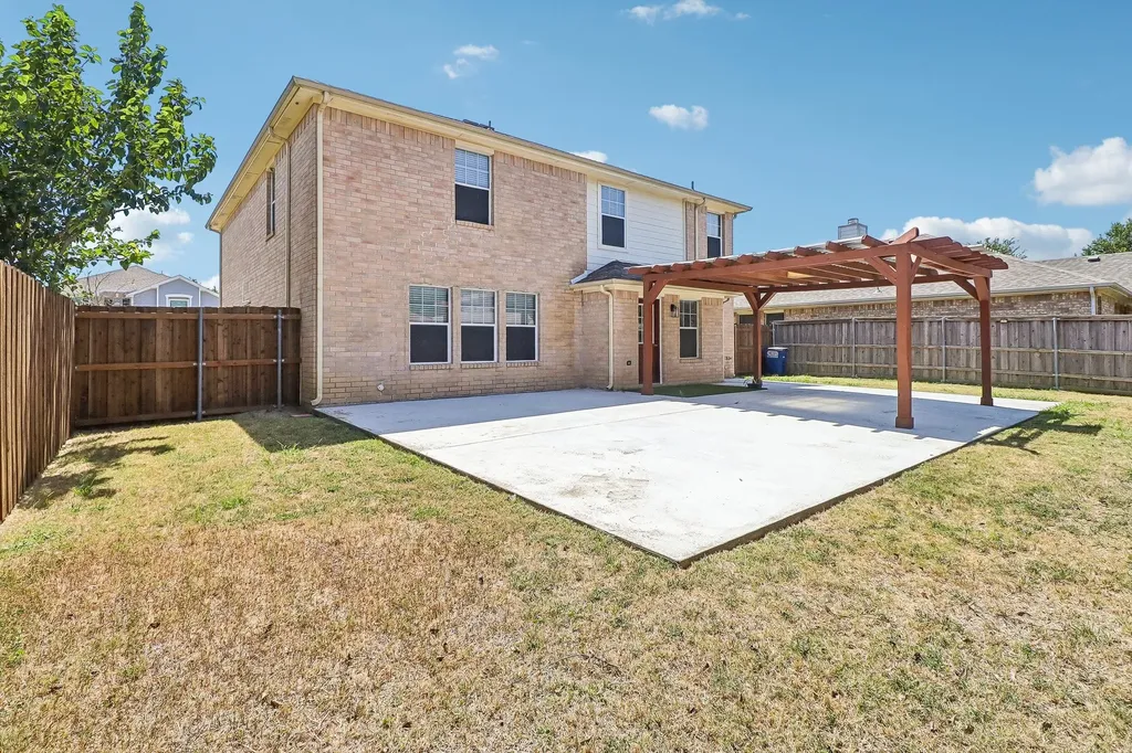 503 Angela Lane Euless TX 76039