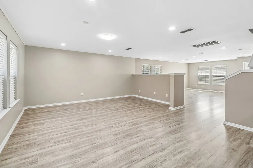 503 Angela Lane Euless TX 76039