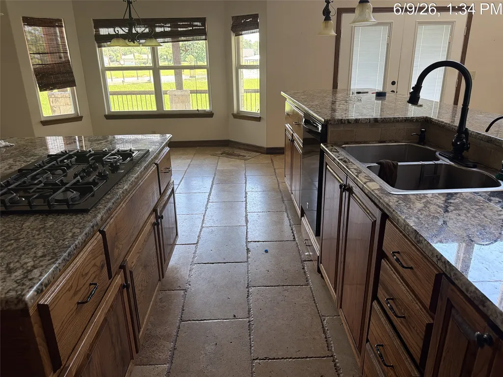 134 Lcr 796 Groesbeck TX 76642