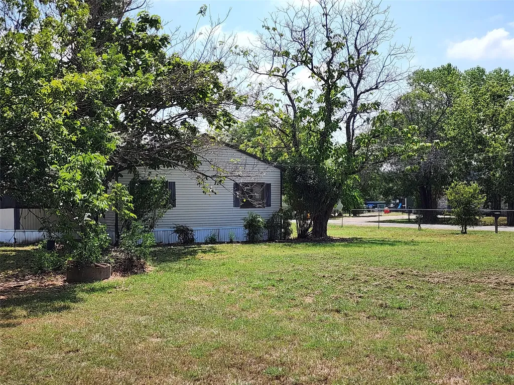 4706 Iowa Street Waco TX 76705