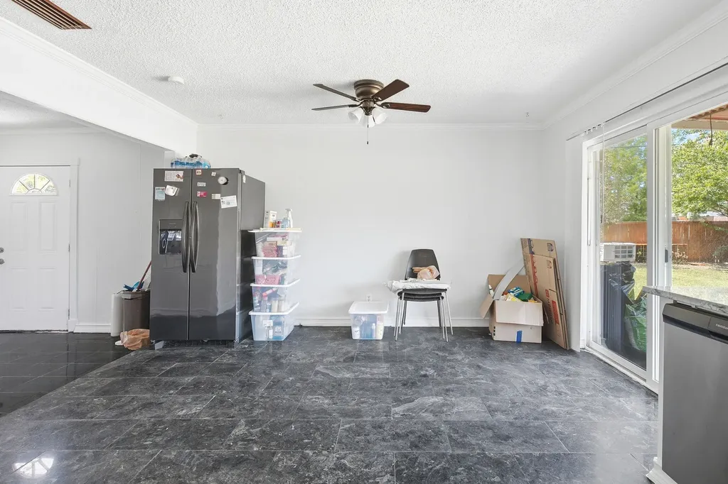 2930 Lancer Lane Garland TX 75044