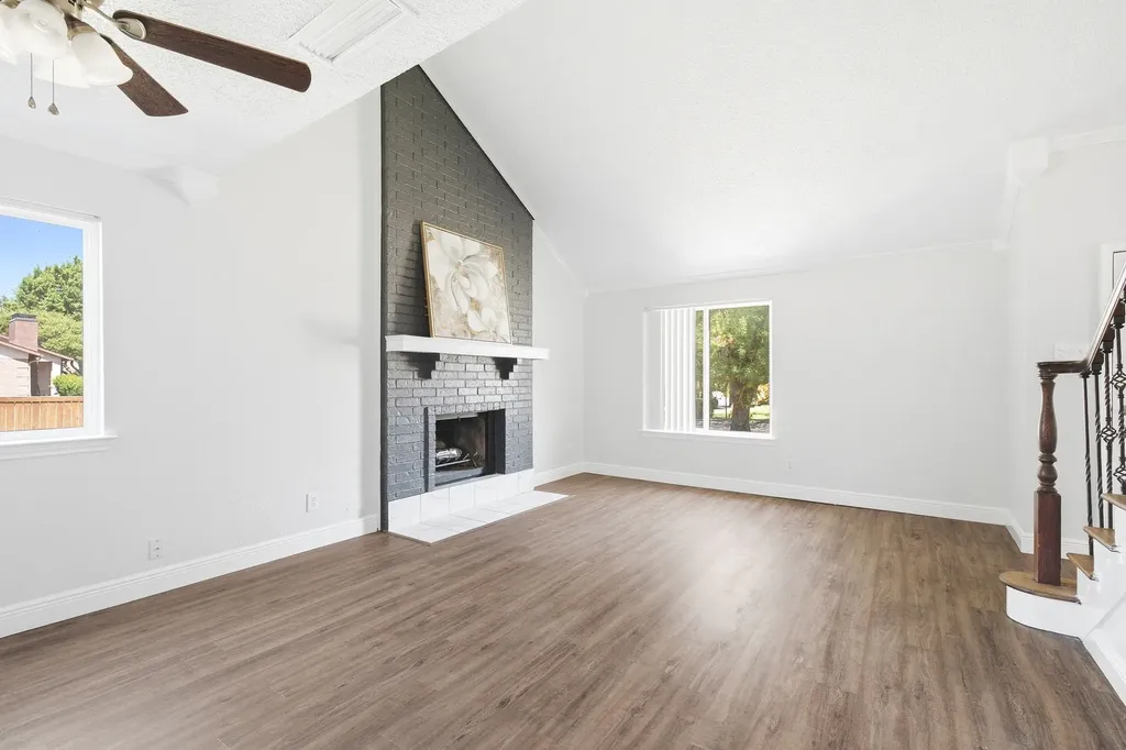 2930 Lancer Lane Garland TX 75044
