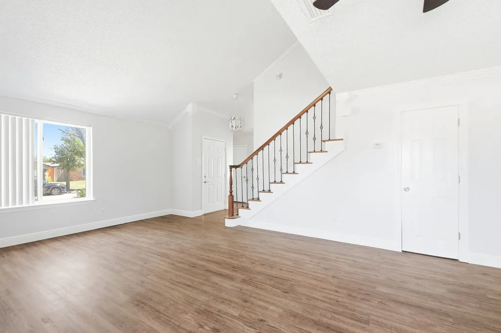 2930 Lancer Lane Garland TX 75044