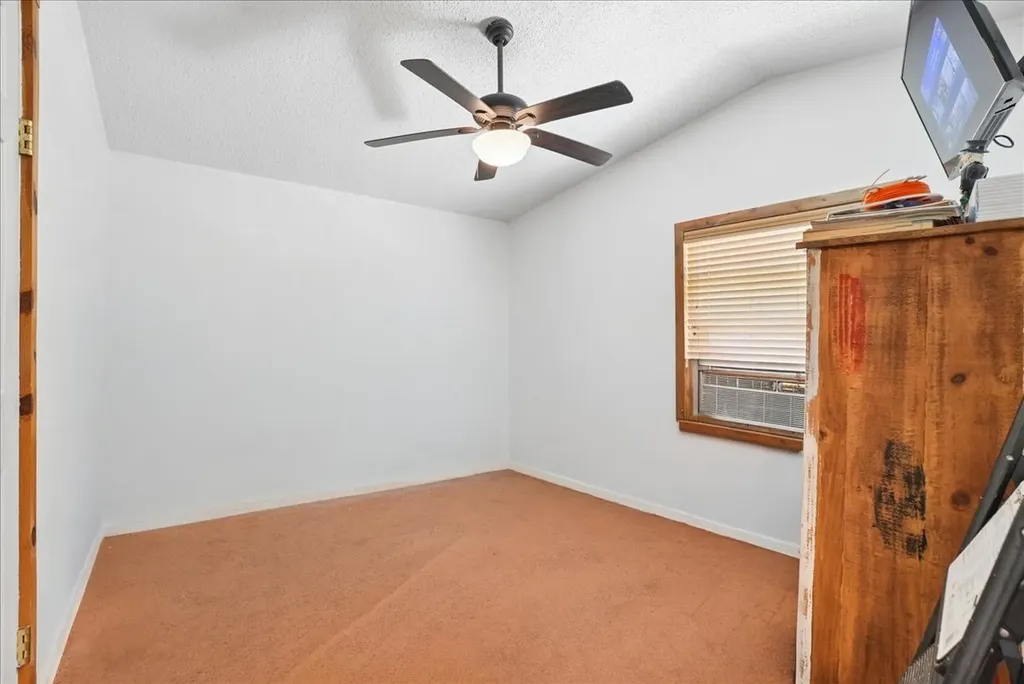 691 S State Highway 78 Bonham TX 75418