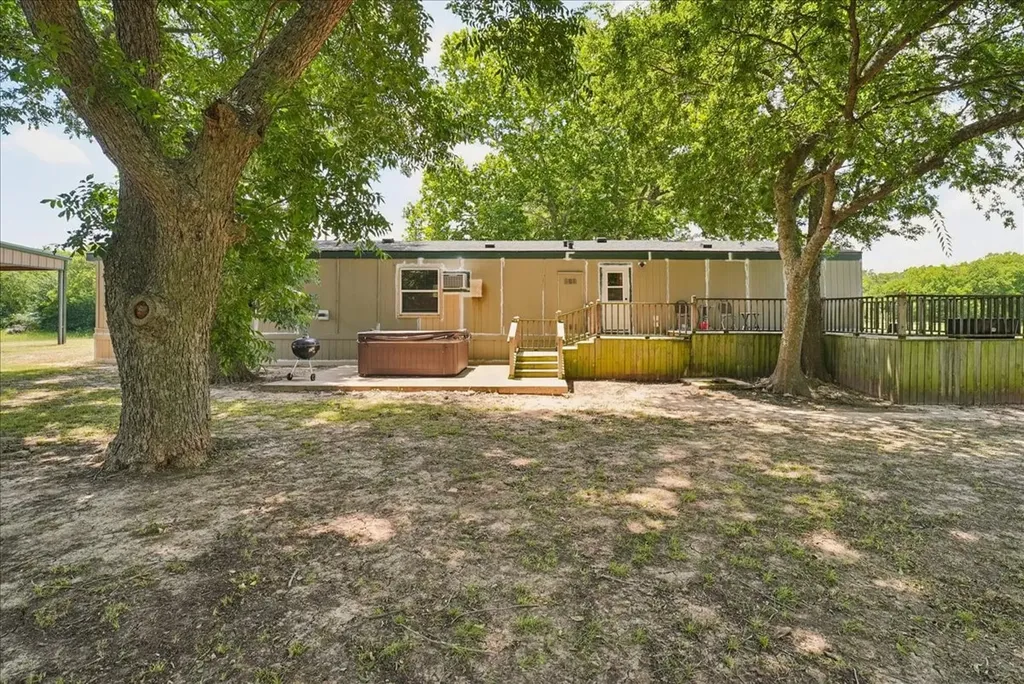 691 S State Highway 78 Bonham TX 75418