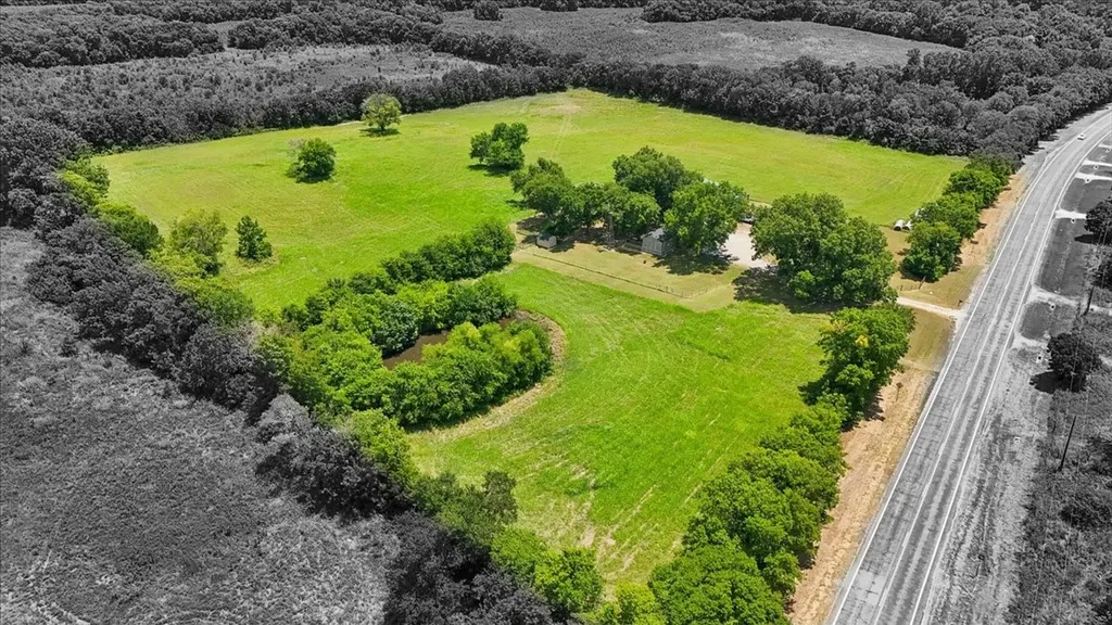 691 S State Highway 78 Bonham TX 75418