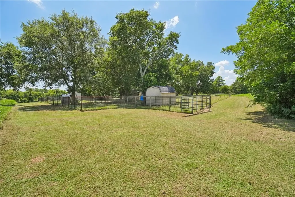 691 S State Highway 78 Bonham TX 75418