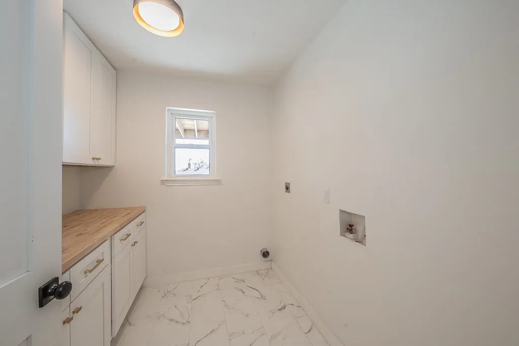 710 Meadow Lake Drive Lakewood Village TX 75068