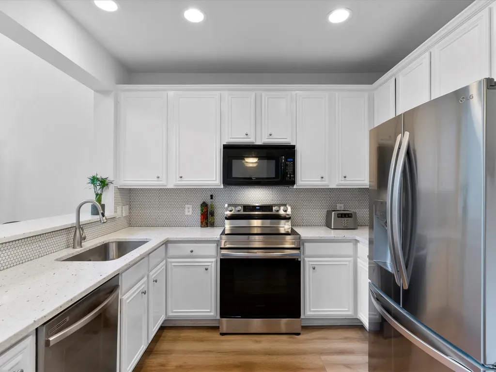 3106 Bedford Road Bedford TX 76021
