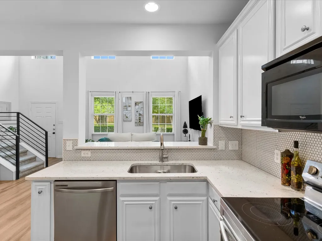 3106 Bedford Road Bedford TX 76021