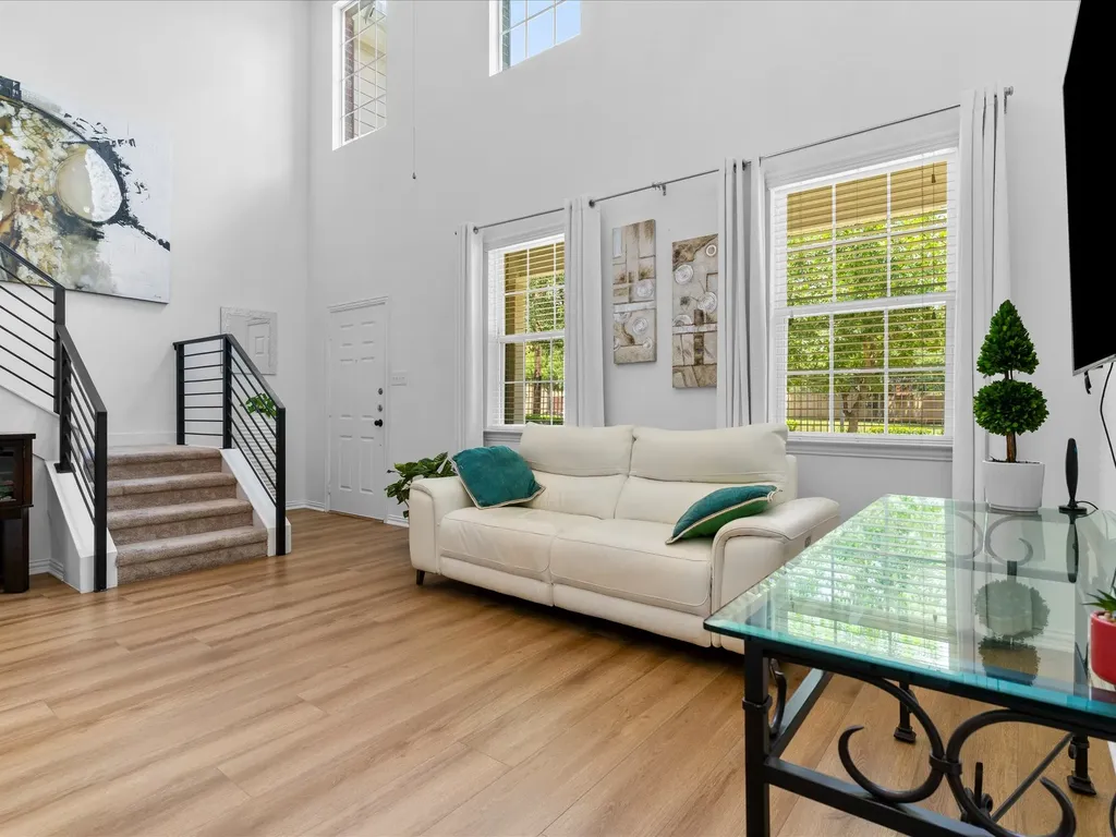 3106 Bedford Road Bedford TX 76021