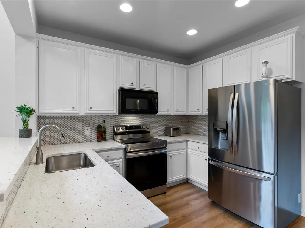 3106 Bedford Road Bedford TX 76021