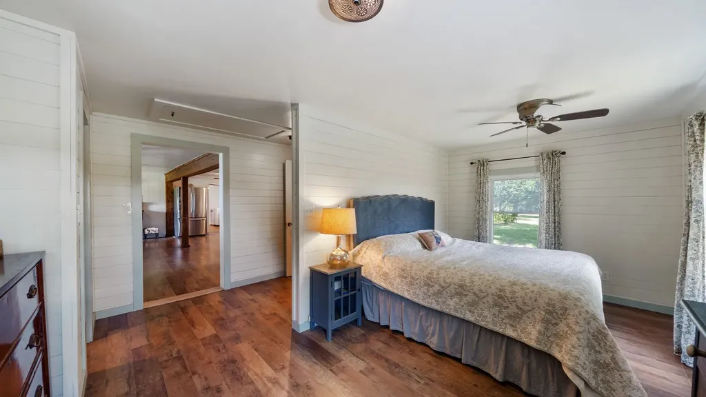 1053 Vz County Road 4206 Athens TX 75752