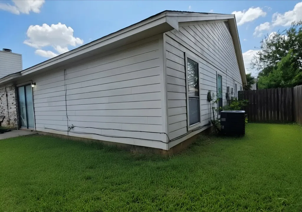 6800 S Creek Drive Fort Worth TX 76133