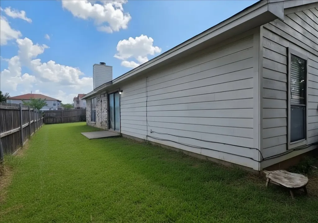 6800 S Creek Drive Fort Worth TX 76133